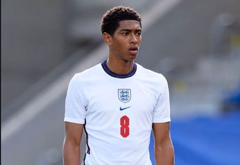 全设备球迷投稿界面